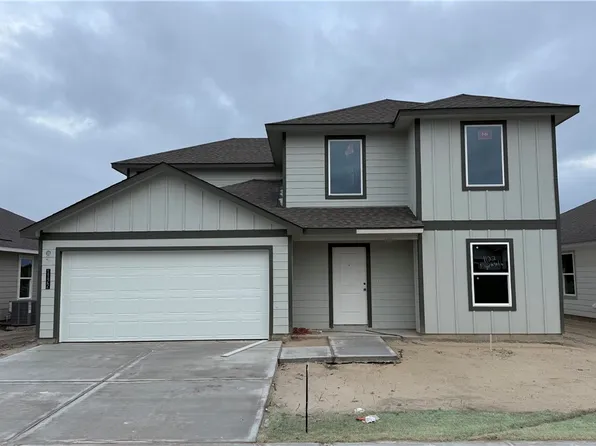 1122 Brasel Dr, Aransas Pass, TX 78336