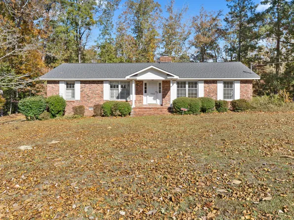 1942 Longwood Dr, Orangeburg, SC 29118