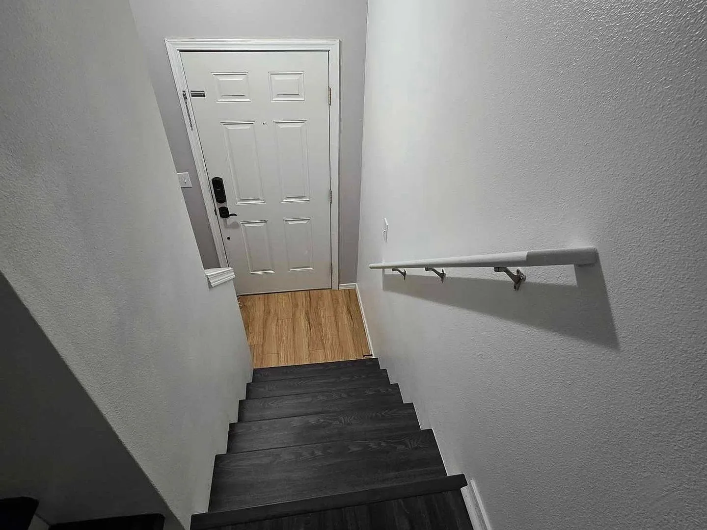 Bremerton Single Family 3BR/2.5BA | Brandywine Estates | Newly Renovated | Pet Friendly — Photo 3