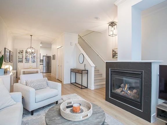 4th image of 6300 London Rd #64