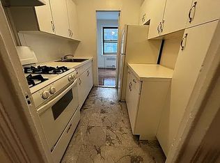825 E 9th St APT 3J, Brooklyn, NY 11230