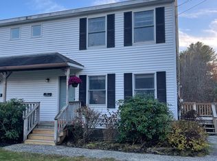 37 Elm St #B, Freeport, ME 04032
