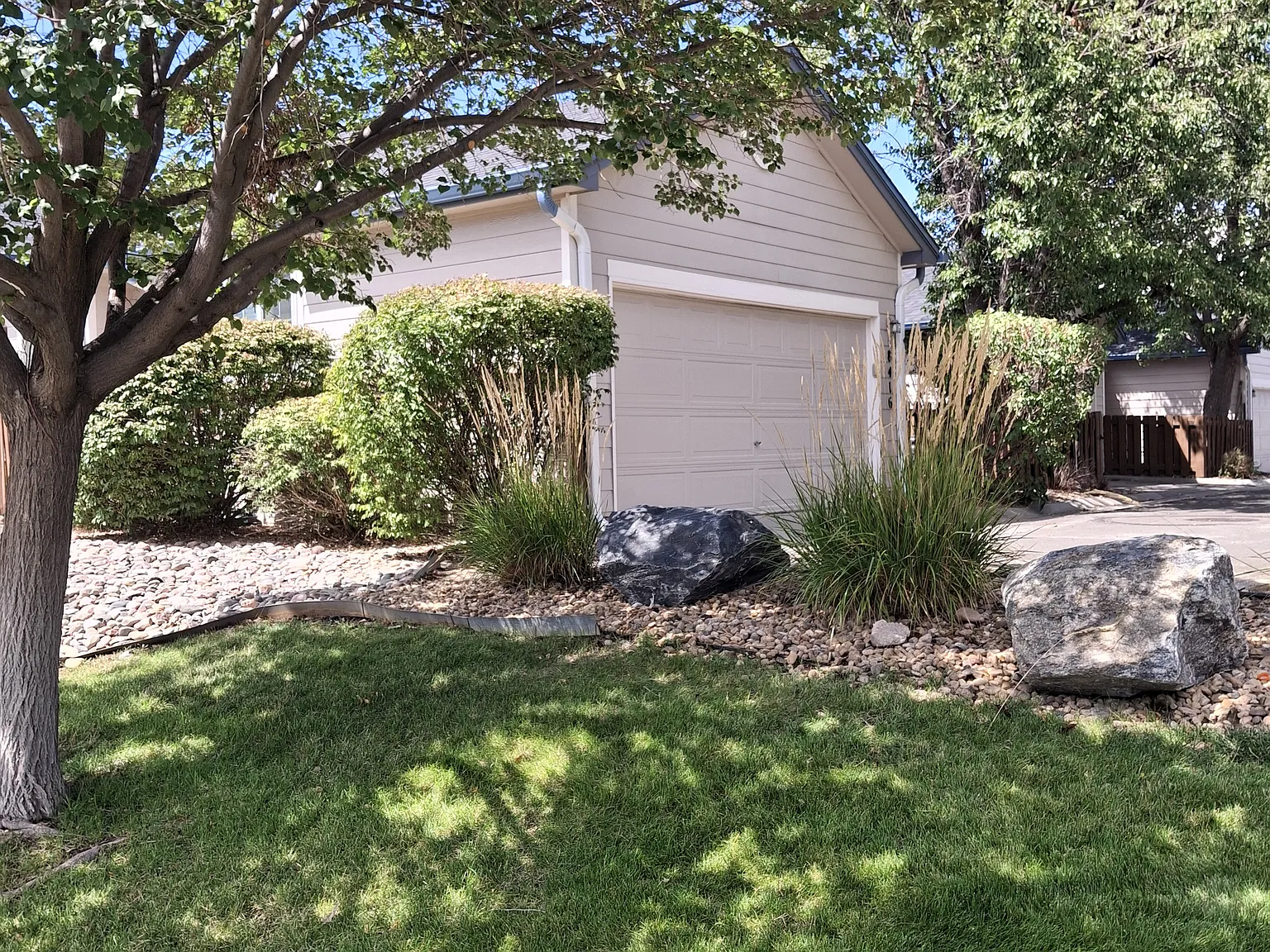 18416 E Bethany Pl — Photo 1