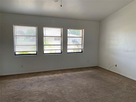 3rd image of 21443 Manatee Ave