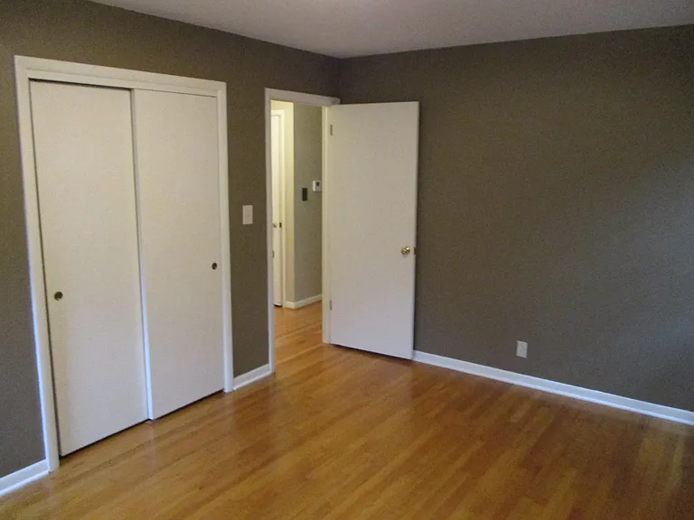 5309 W 79th St — Photo 14