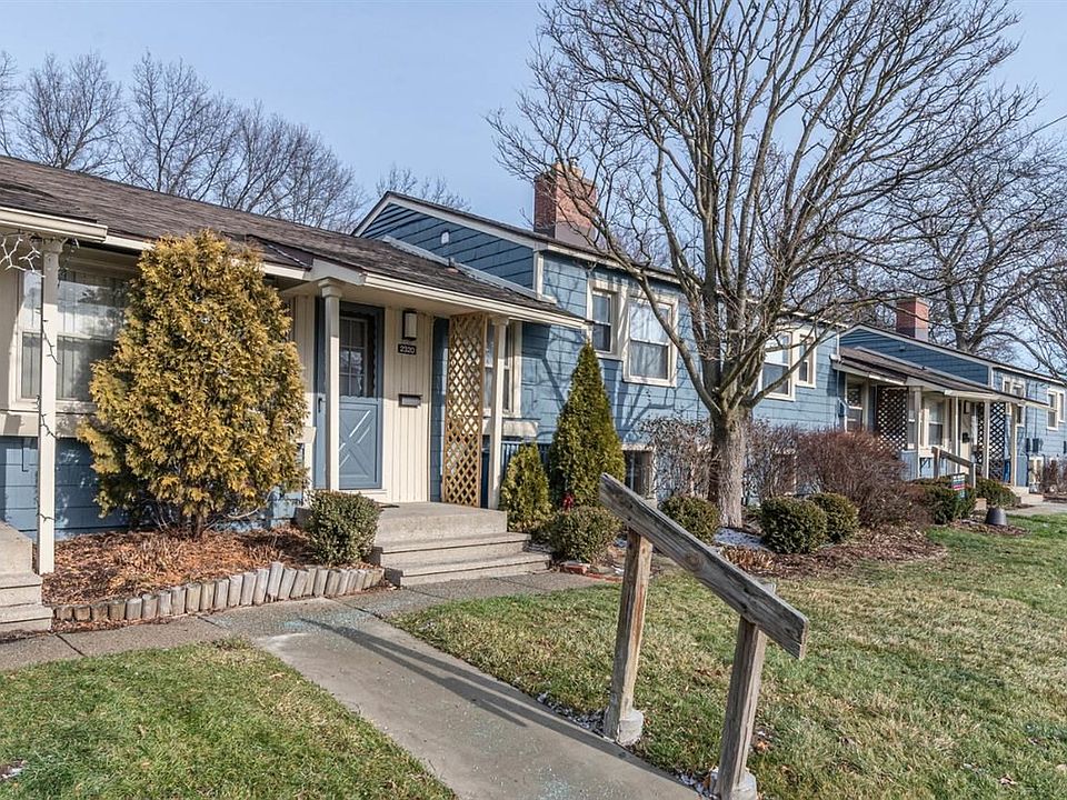 1st image of 2320 Parkwood Ave