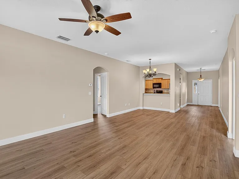5605 Hawklake Rd — Photo 20