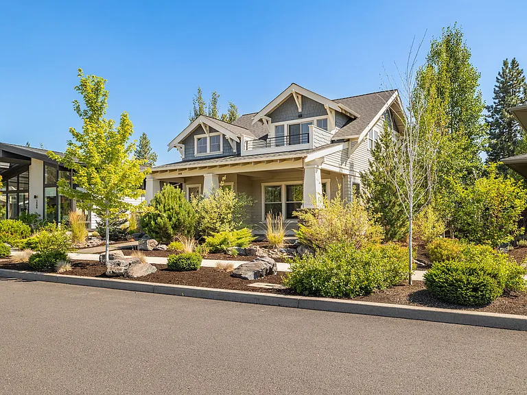 1496 NW Discovery Park Dr — Photo 42