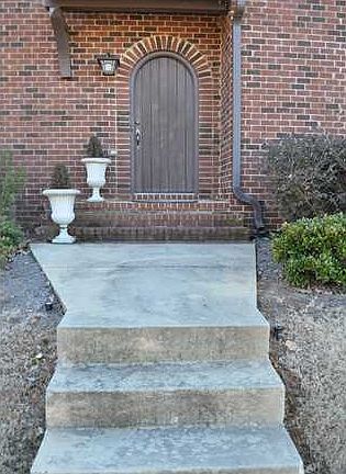 3rd image of 3973 James Hill Pl