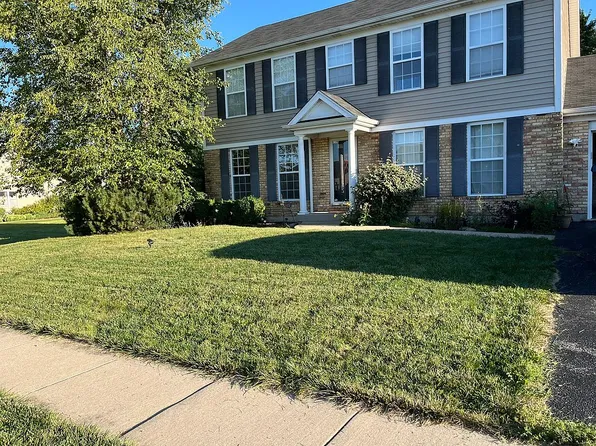 616 Bayfield Dr, Dekalb, IL 60115