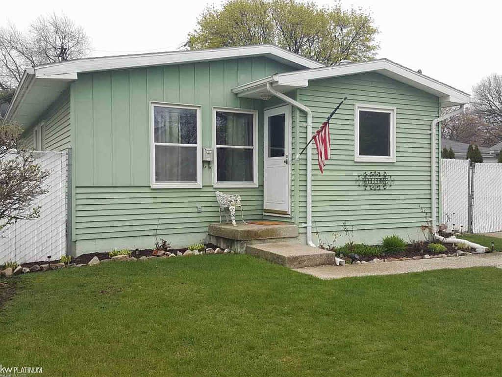 3143 Gratiot Ave, Port Huron, MI 48060 Zillow