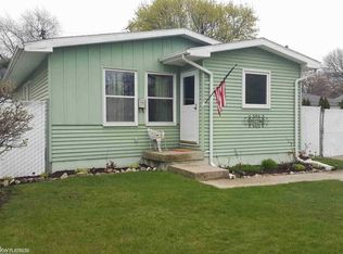 3143 Gratiot Ave, Port Huron, MI 48060