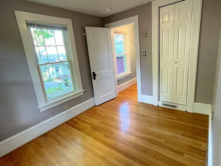 1404 E Park Pl — Photo 10