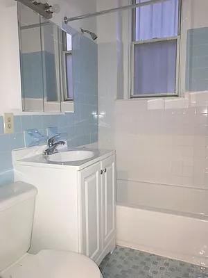 Rented by Salizzoni Realty | media 37