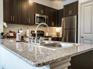 950 Fm 2001 APT 1221, Buda, TX 78610