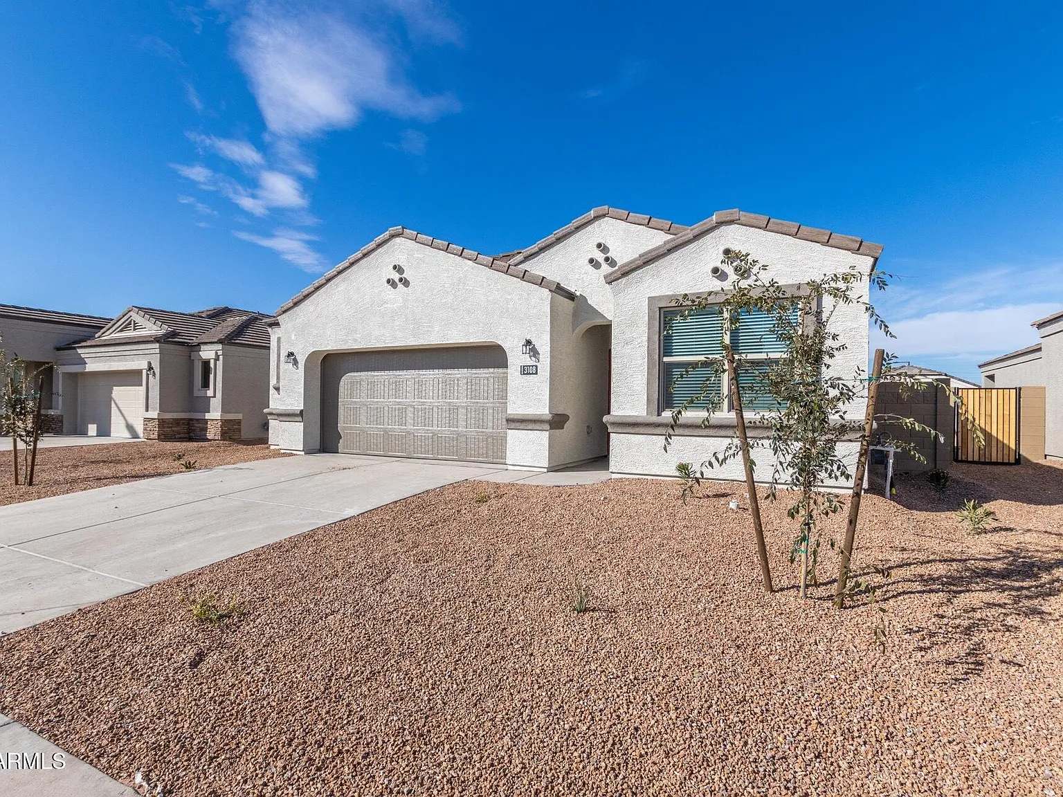 4 bed, 2.0 bath, 1784 sqft, $1,800 — Photo 3