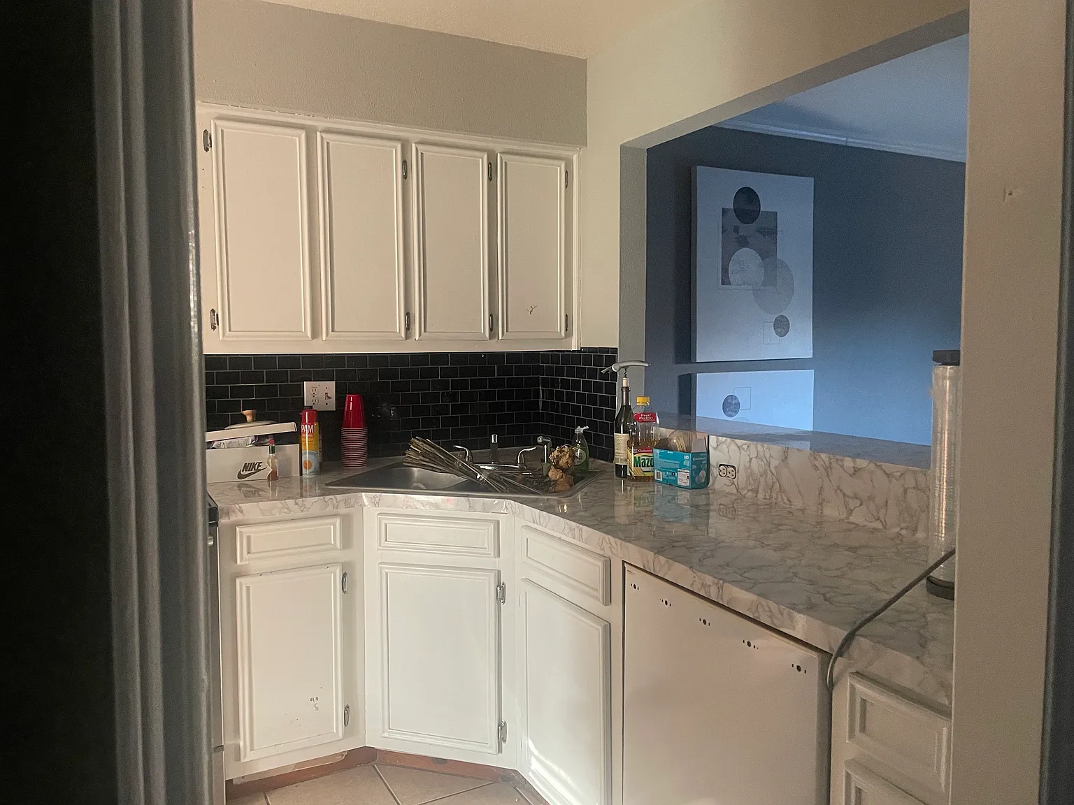 2 bed, 1.5 bath, 1008 sqft, $1,025 — Photo 3