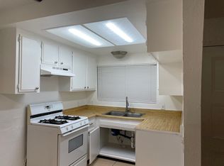 13671 Rancherias Rd APT 5, Apple Valley, CA 92308