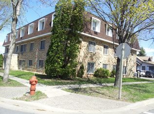 521 3rd St #103, Farmington, MN 55024