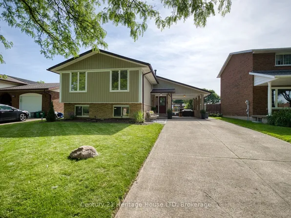 6046 Eldorado Ave, Niagara Falls, ON L2H 2E7