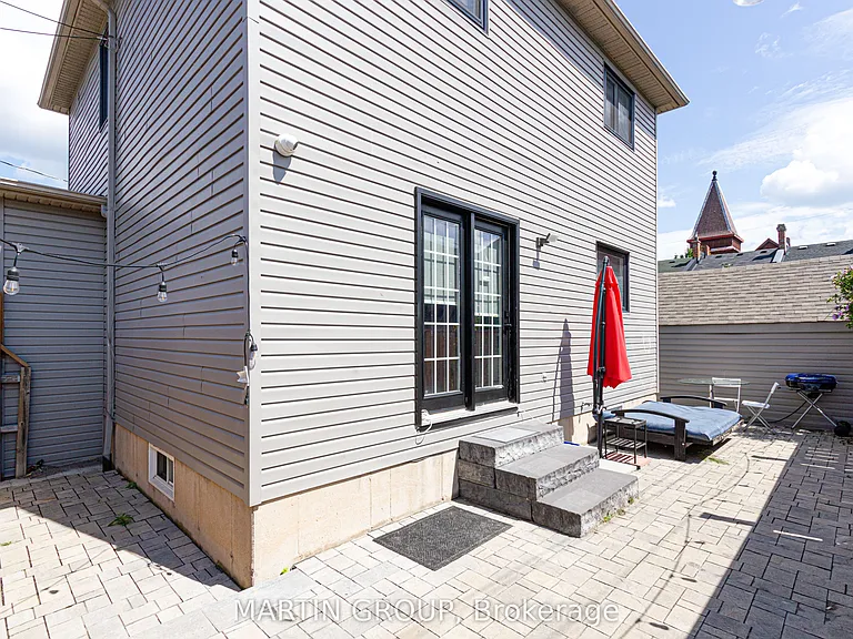 48 Evans St — Photo 23