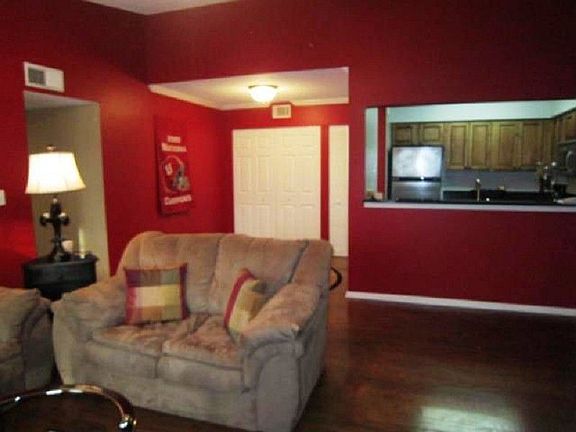 5th image of 120 15th St E APT 417