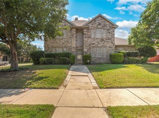 4212 Lanshire Ct, Grand Prairie, TX 75052