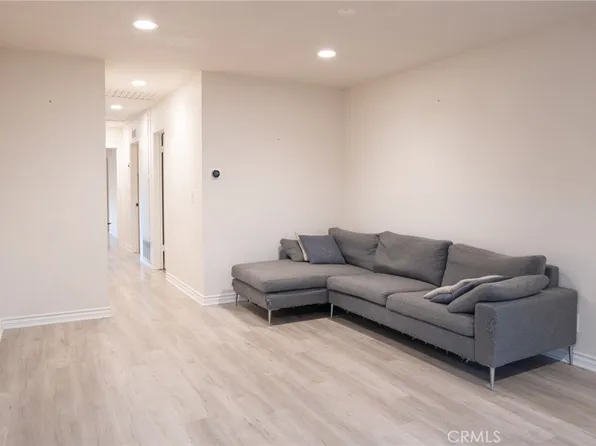 1461 Forest Glen Dr APT 165, La Puente, CA 91745