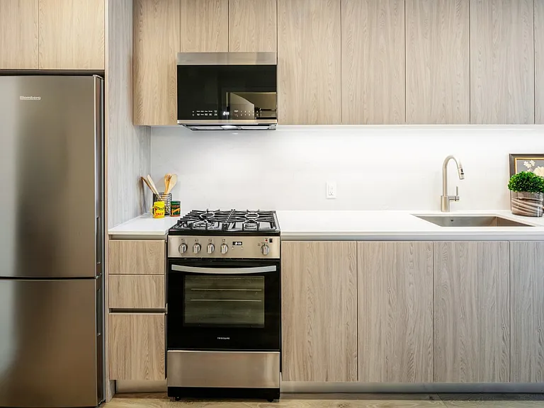 54 Crown St #1505 — Photo 11