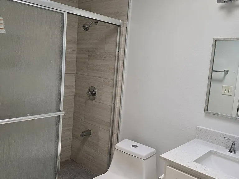 18651 Libra Cir — Photo 34