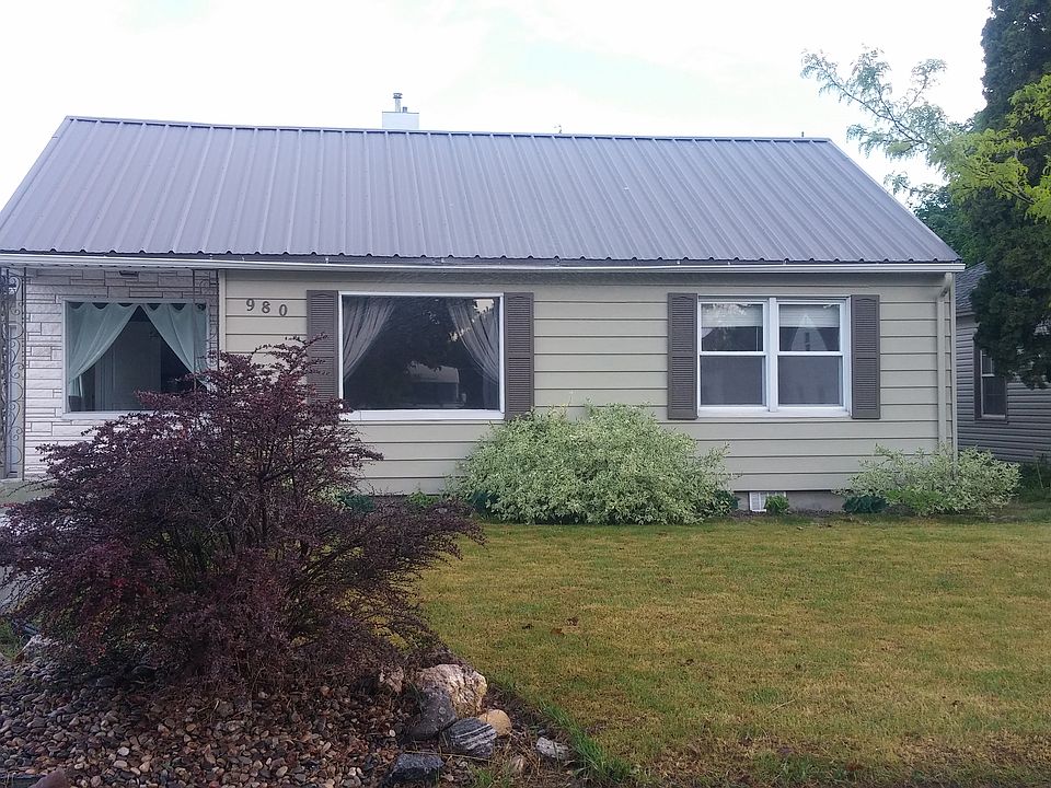 1st image of 980 12th St