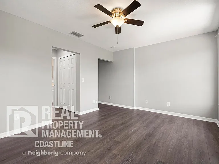 2585 Hobblebrush Dr — Photo 38