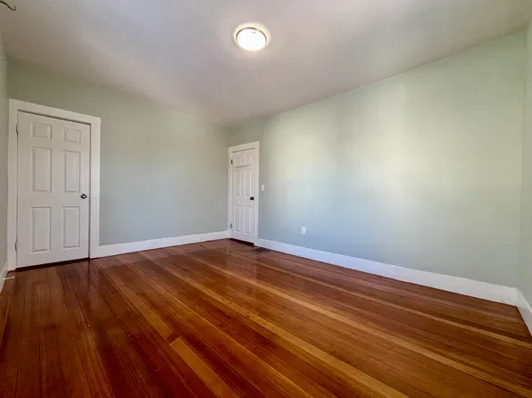 29 Vine St Floor 2, Braintree, MA 02184