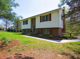 4119 Childress Rd, Christiansburg, VA 24073