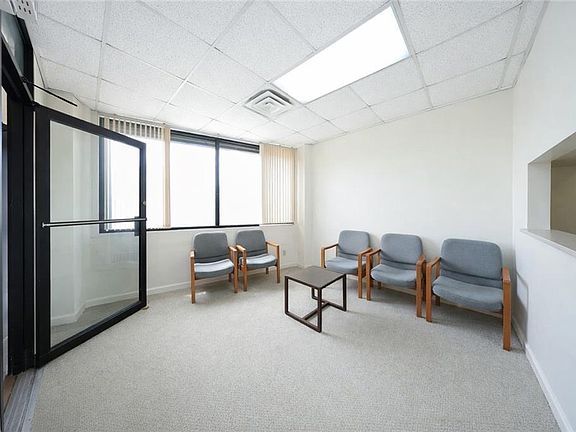 4th image of 153 Kings Hwy