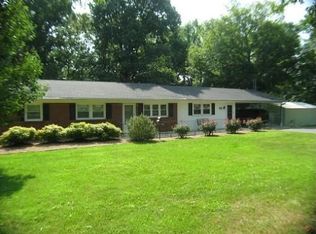 880 McKelvy Rd, Camden, TN 38320