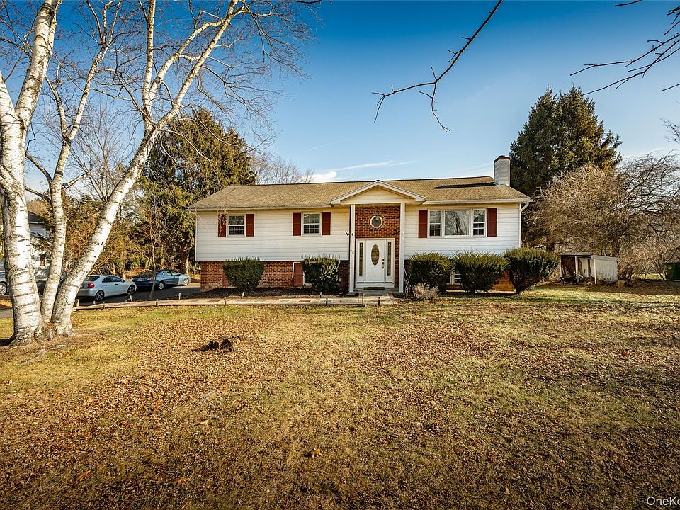 1st image of 76 Derick Drive