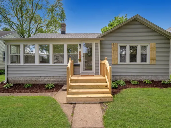 943 S 7th Ave, Kankakee, IL 60901