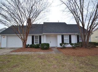 7611 Prindle Lake Dr, Charlotte, NC 28227