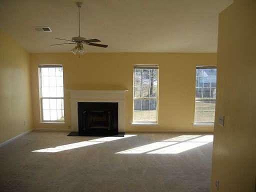 5th image of 814 Fernstone Trl