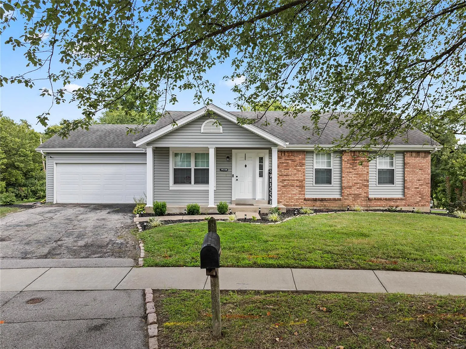 14339 River Oaks Ct photo 1