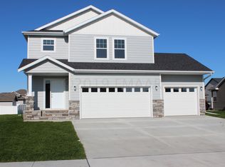 1465 72nd Ave S, Fargo, ND