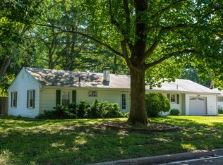 1616 Cornell Dr, Champaign, IL 61821