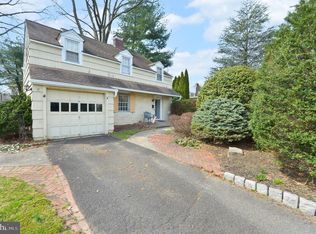 958 Wellington Rd, Elkins Park, PA 19027