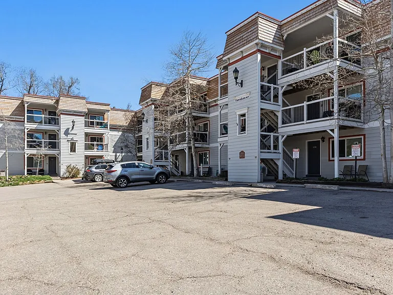 412 S Main St #221 — Photo 28