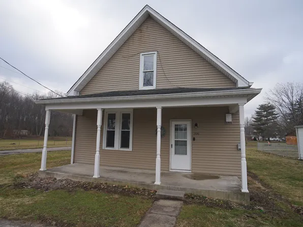 206 E Washington St, Sunman, IN 47041