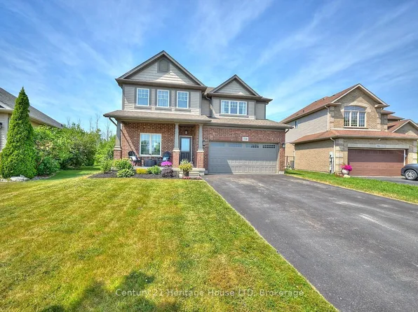 710 Brian St, Fort Erie, ON L2A 6W2