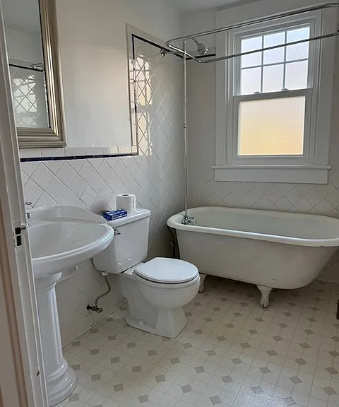 504 Lee Pl — Photo 3
