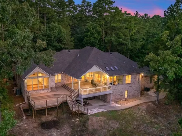 3832 Brighton Creek Cir, Tyler, TX 75707