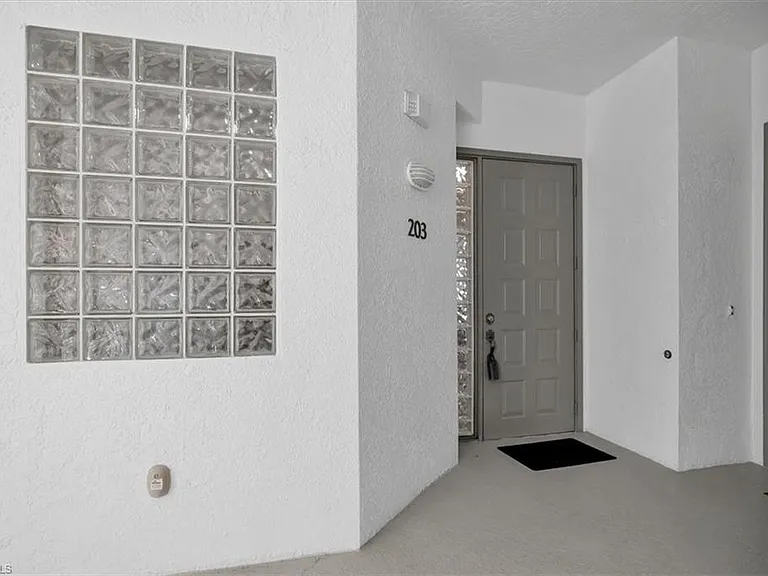 Bentwater Cir — Photo 43